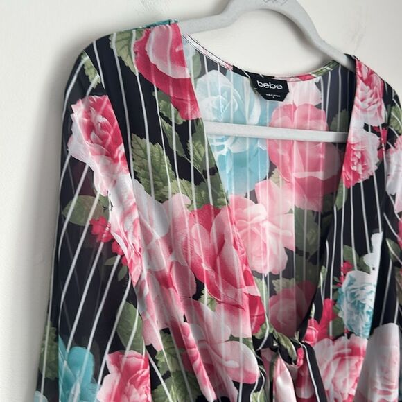 Bebe Floral Tie Front Romper Size M – Sheer Flutter Sleeves Black Stripe Print - Picture 5 of 9